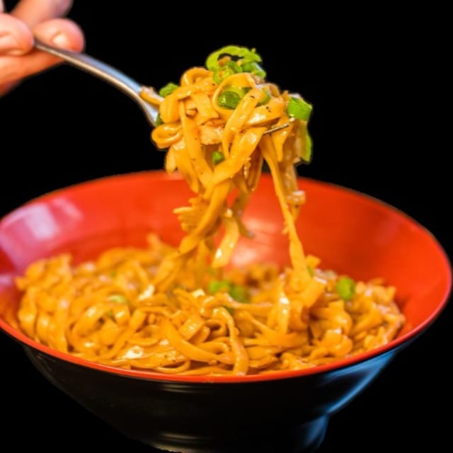 Garlic Tofu Noodle.