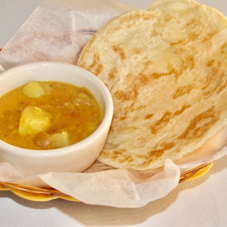 Delicious Asian Cuisine: Noodles, Curry, and More