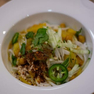 Mandalay Noodle (နန်းကြီးသုပ် မဟုတ်ပါ)